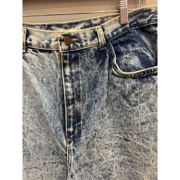 A Time for Us 10/12 VTG 80’s avoid wash high rise bow hem jeans (tagged a 32) - Picture 3 of 8